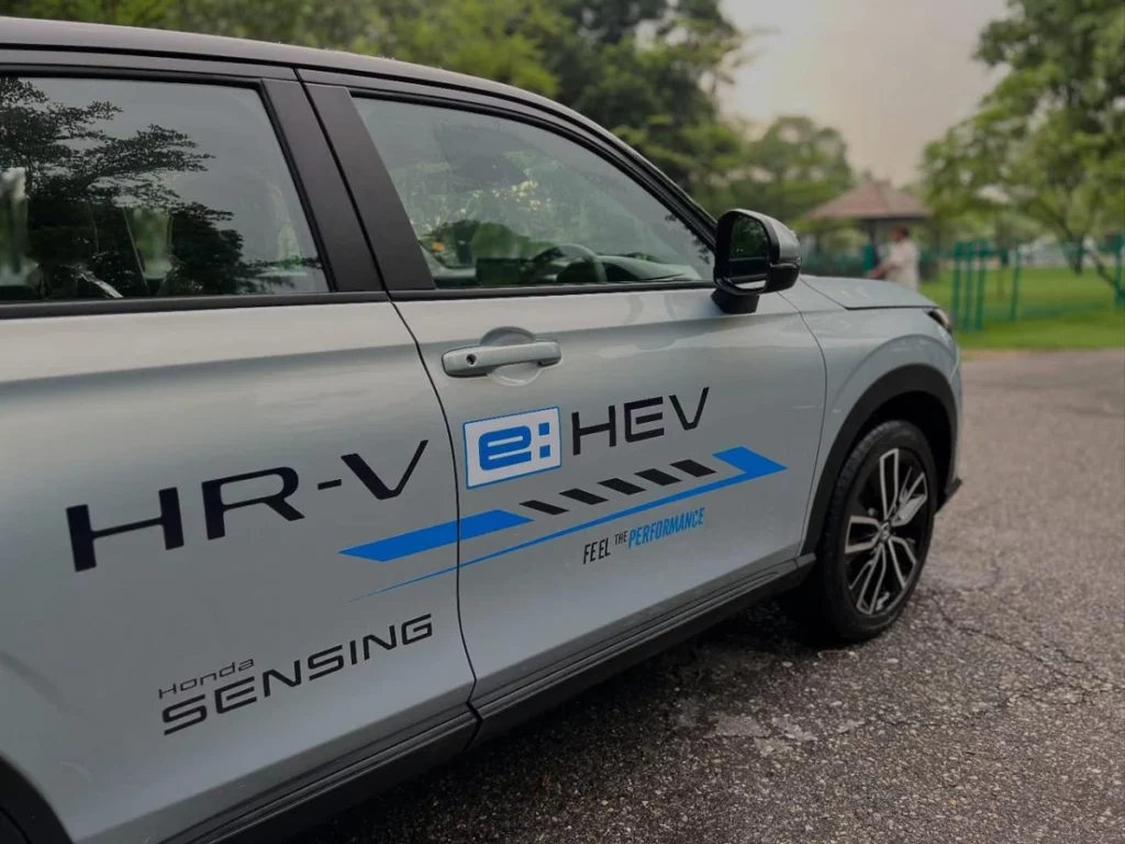 honda-hr-v-e-hev-exterior
