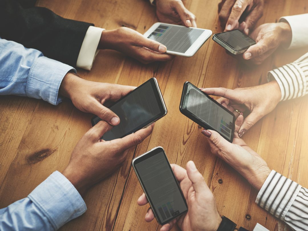 Top 10 Mobile Phones Under 50000 in Pakistan