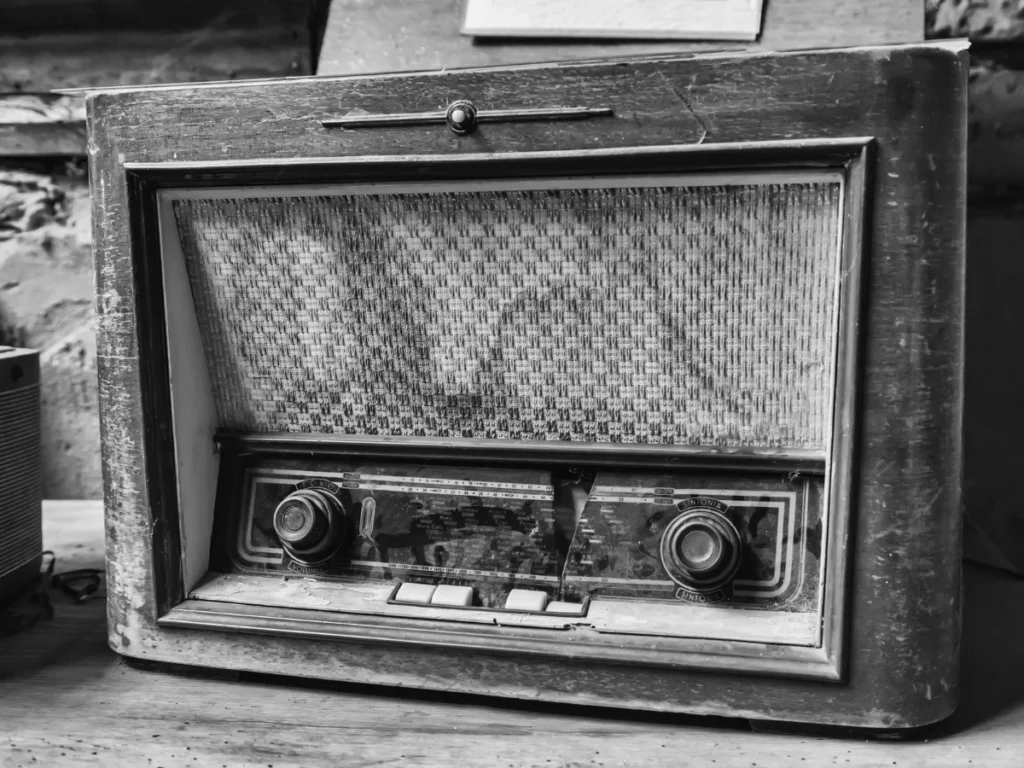 radios
