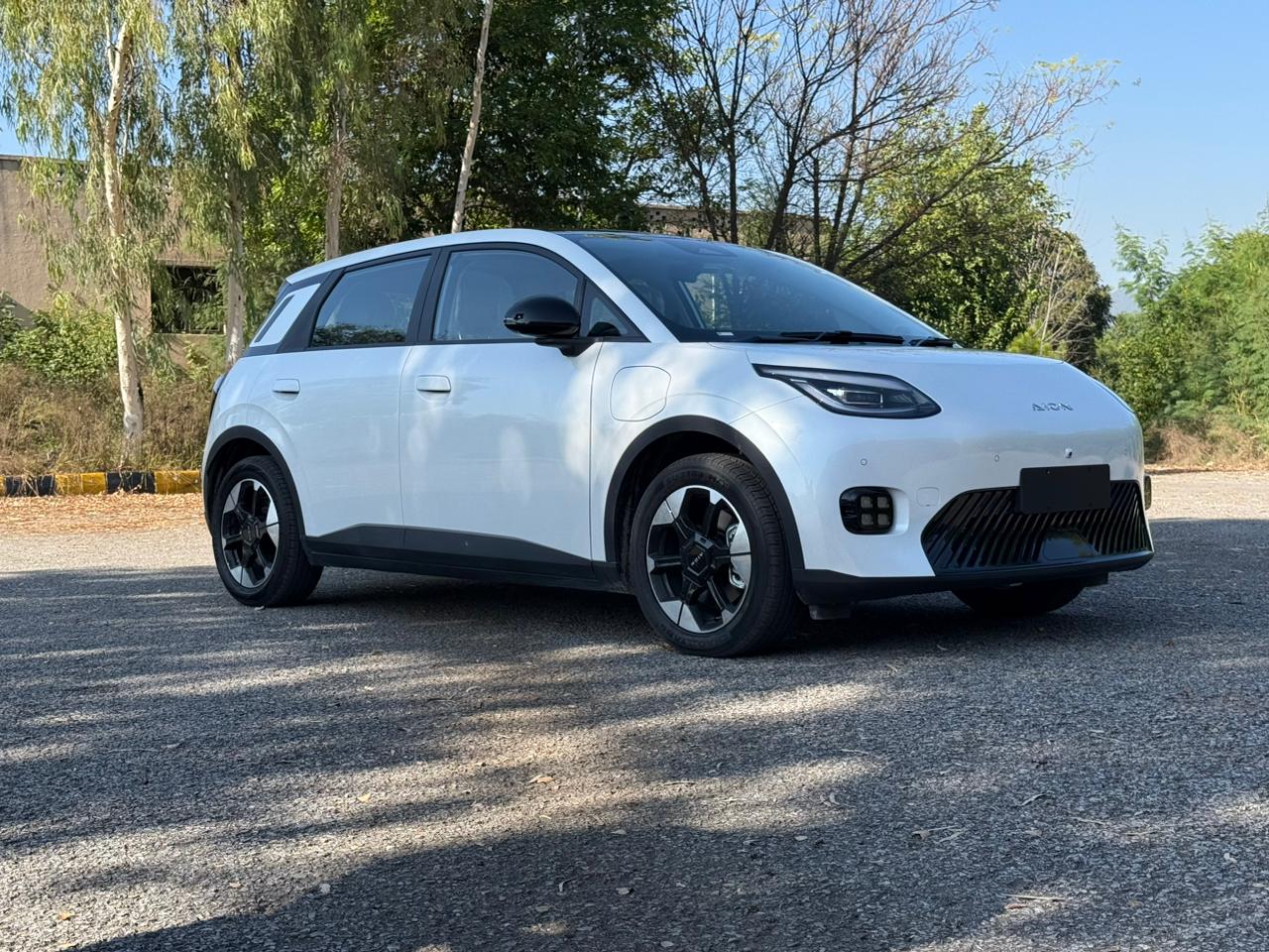 GuGo AION UT EV Introduced in Pakistan